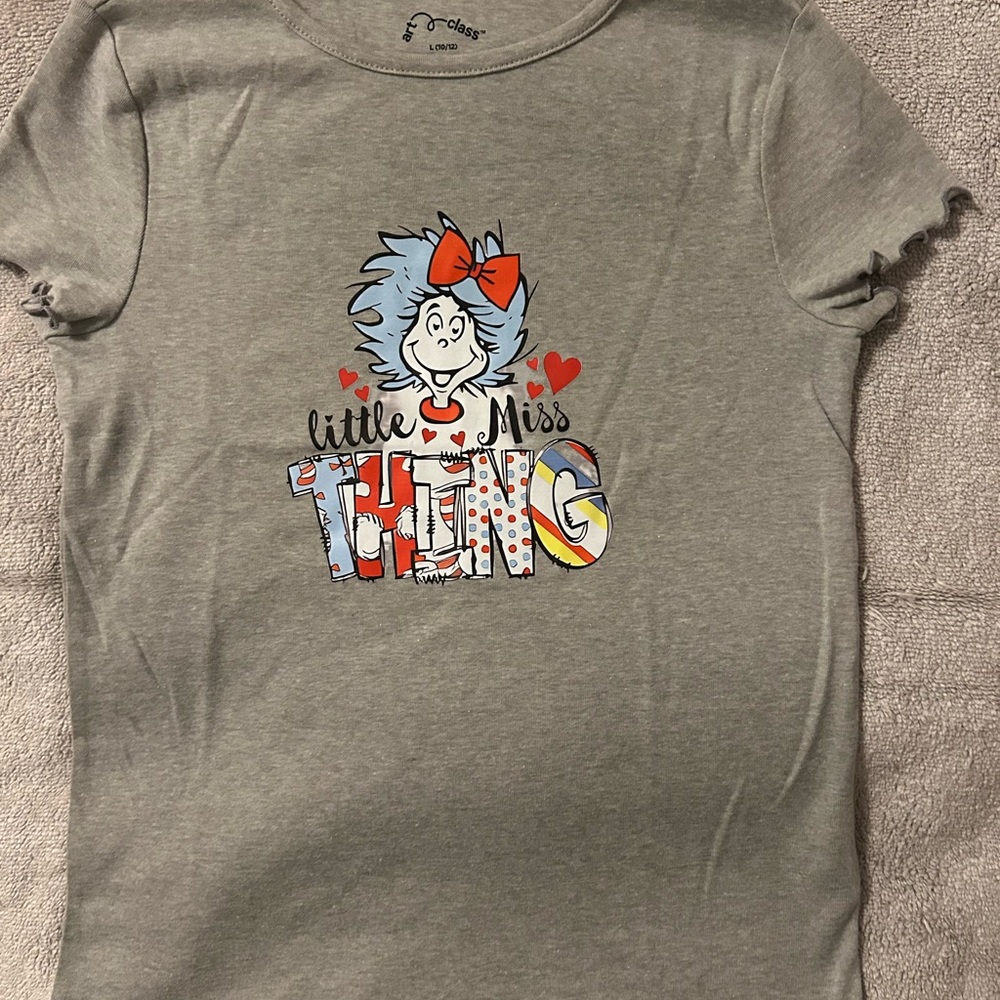 Gray Kids Shirt with Graphic Design